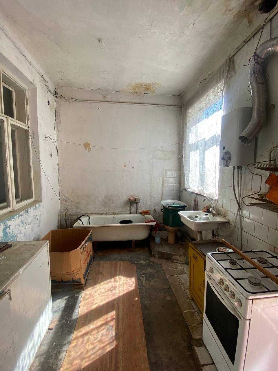 Продаж 1- кімнатної квартири в затишному районі по вулиці Бориса Тена