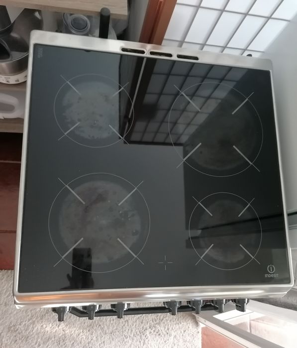 Fogao/forno elétrico