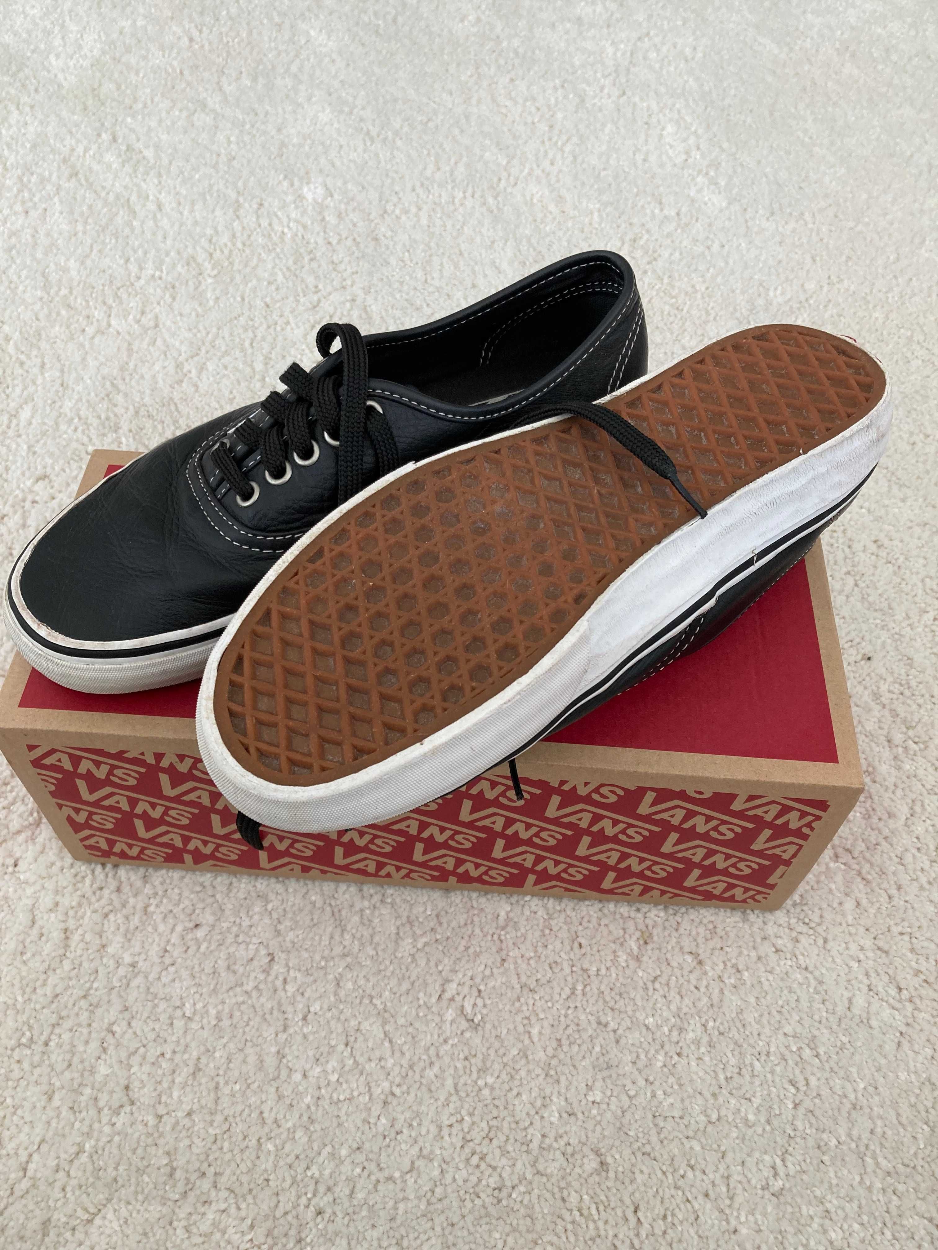 Vans Authentic Leather 40.5