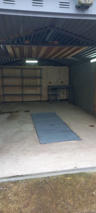 Оренда гаража на Орлика