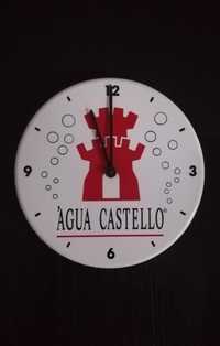 Relógio publicitário da Água do Castelo