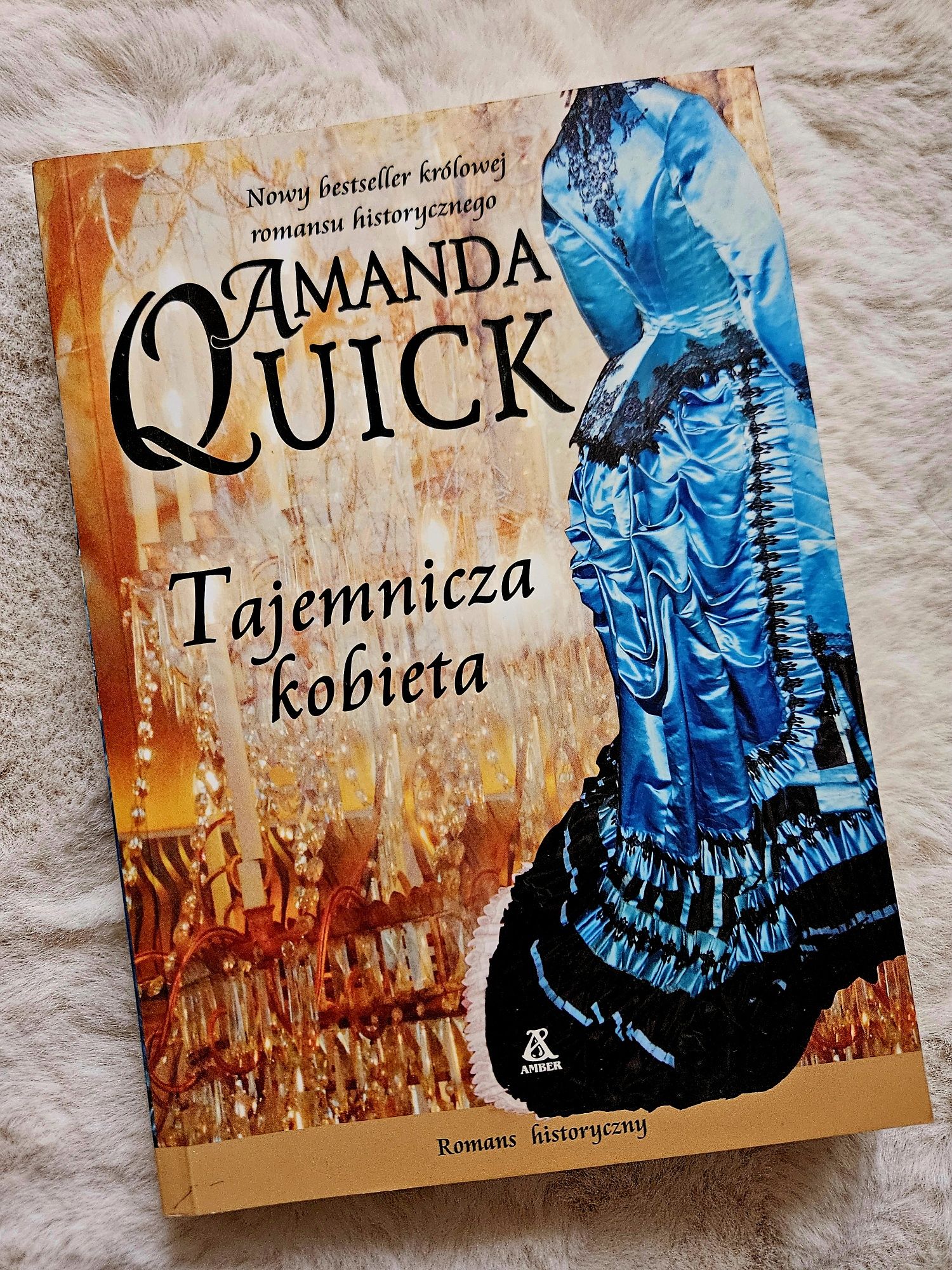"Tajemnicza kobieta" Amanda Quick romans