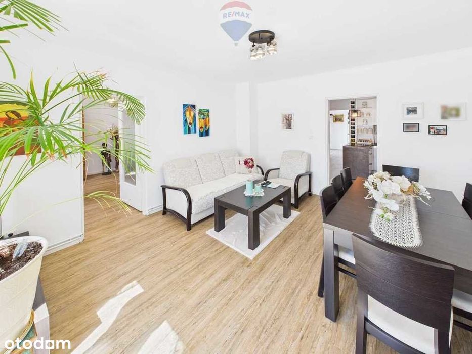 2 domy - 3 niezależne mieszkania - Działka 1884 m²