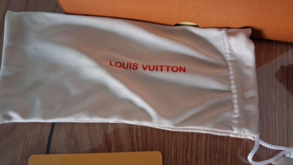 okulary przeciwsłoneczne Louis Vuitton