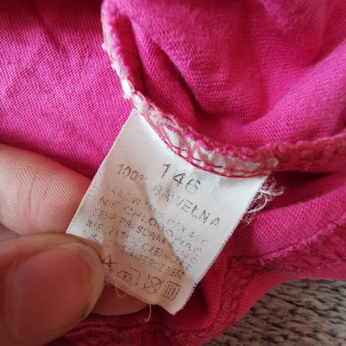 Koszulka z grafiką w trampki