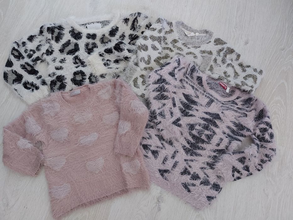 Пакет одягу для дiвчинки 3-5 рокiв