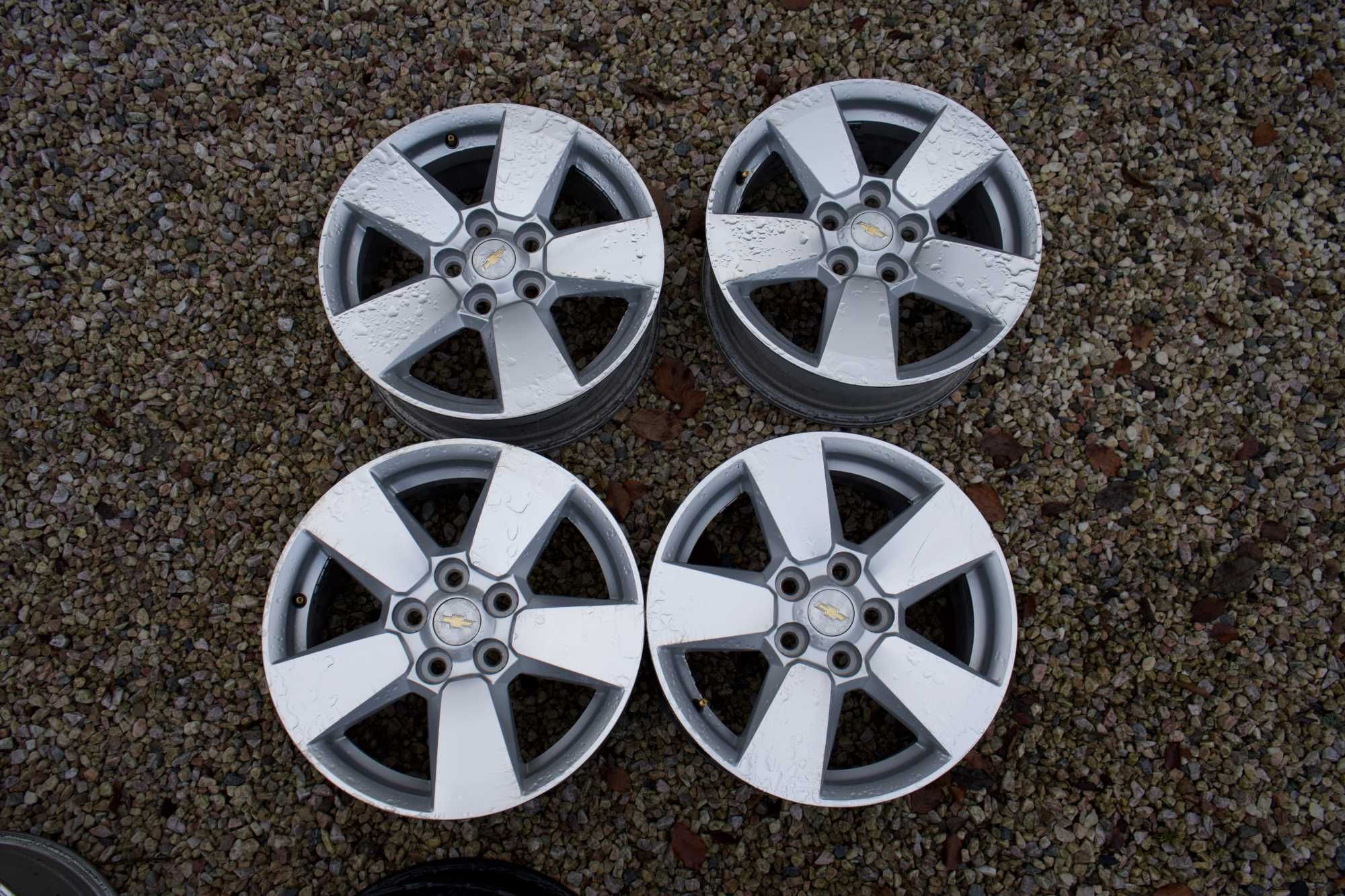 Felgi Alufelgi Chevrolet OEM R17 5x120 7j et 41