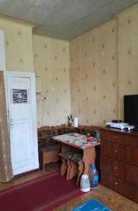 Продам 1 кімнату в будинку готельного господарства по вул Пожарського