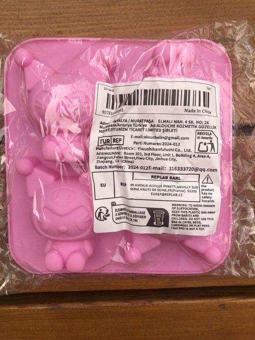 Sylikonowa forma kuromi 2D