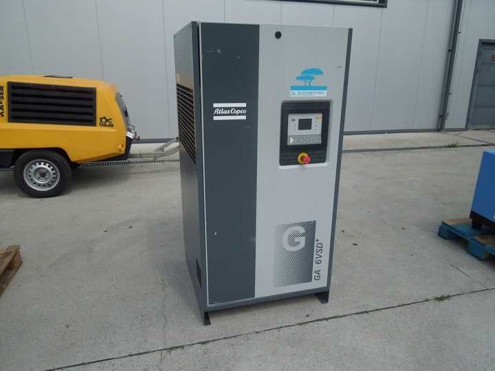 Sprężarka śrubowa ATLAS COPCO GA26VSD maszyna z falownikiem