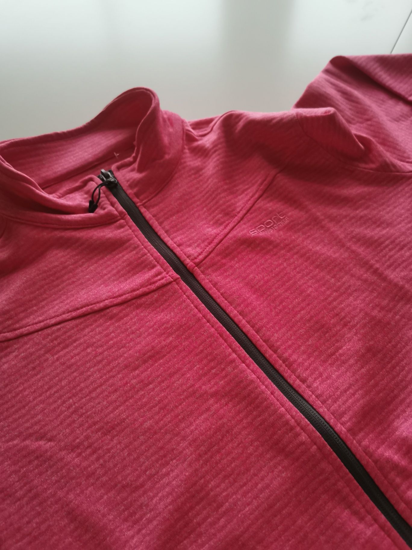 Różowa sportowa bluza stooker rozmiar 40 L