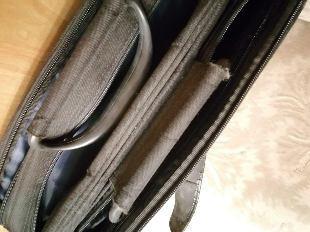 Torba na laptopa