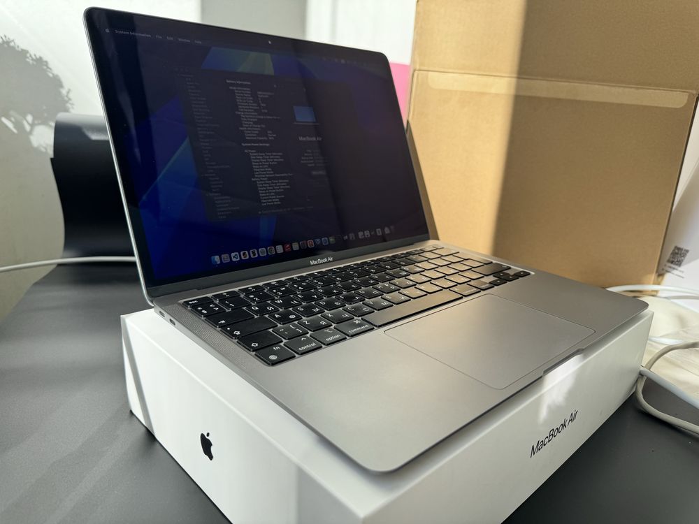 Apple MacBook Air 13" M1 8/256GB 2020 (MGN63) Space Gray