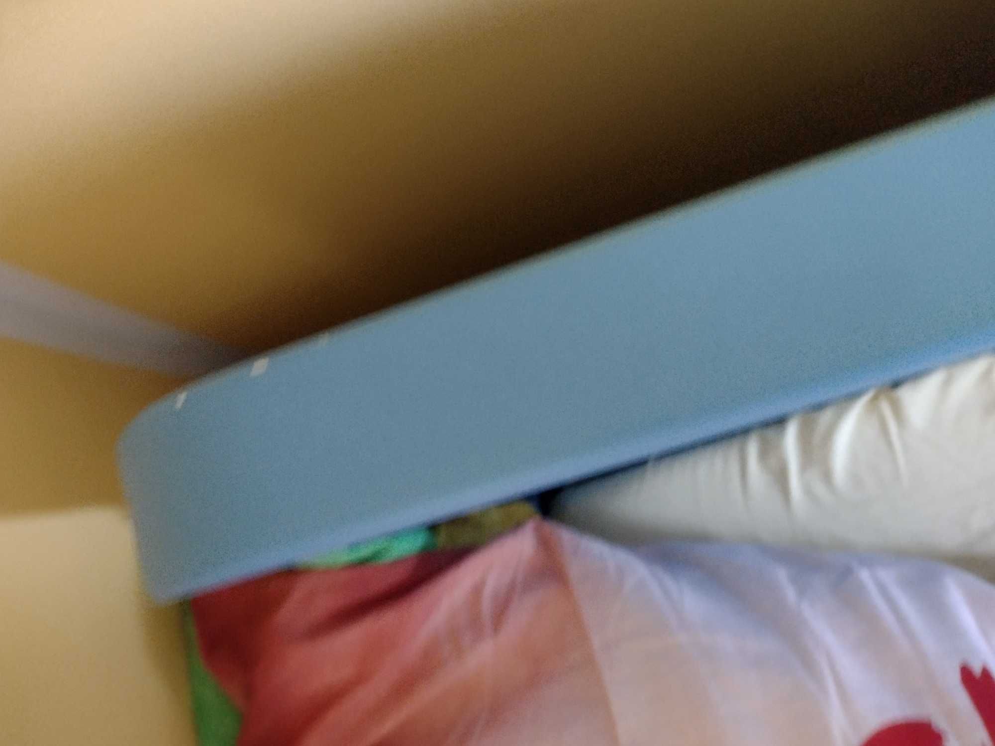 Krzesło obrotowe Łóżko IKEA dla dziecka materac mamut