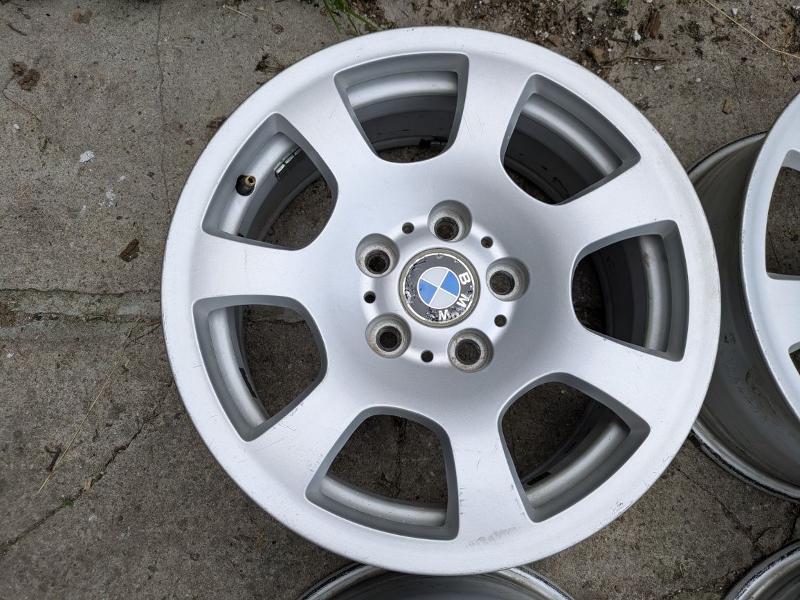Felgi aluminiowe 16 cali BMW E60 E61 E39 styling 134 5x120 7J IS/ET 20
