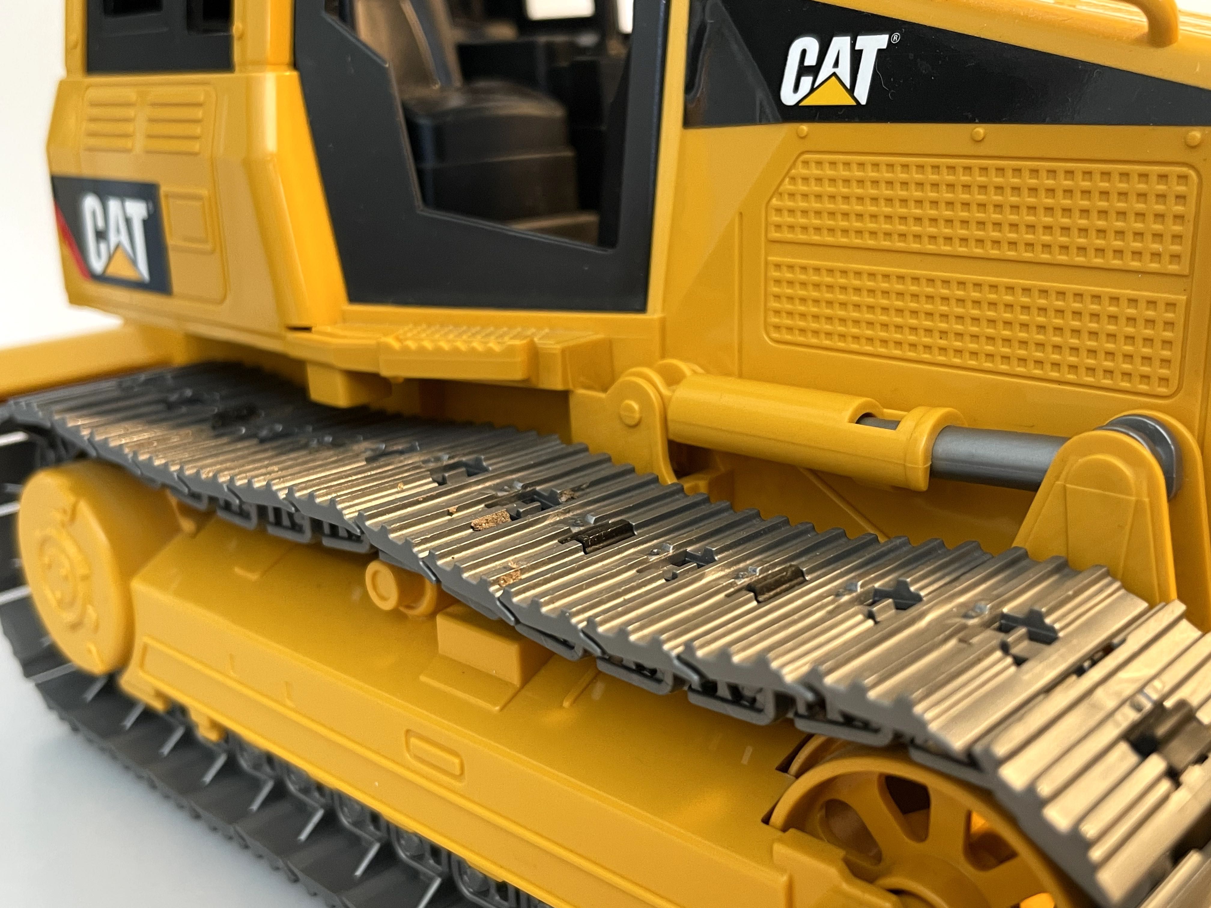 Escavadora CAT - Brinquedo