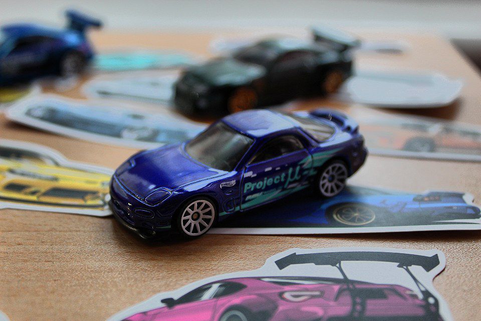 продам коллекционные машинки hot wheels, rmz city, burago/jdm
