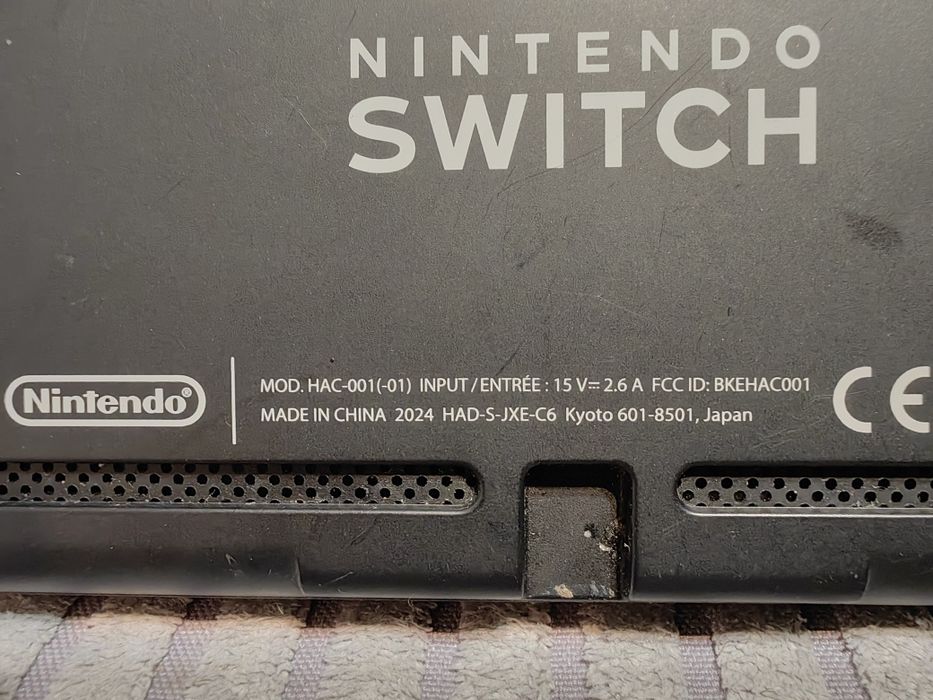 Nintendo Switch HAC-001 niekompletna