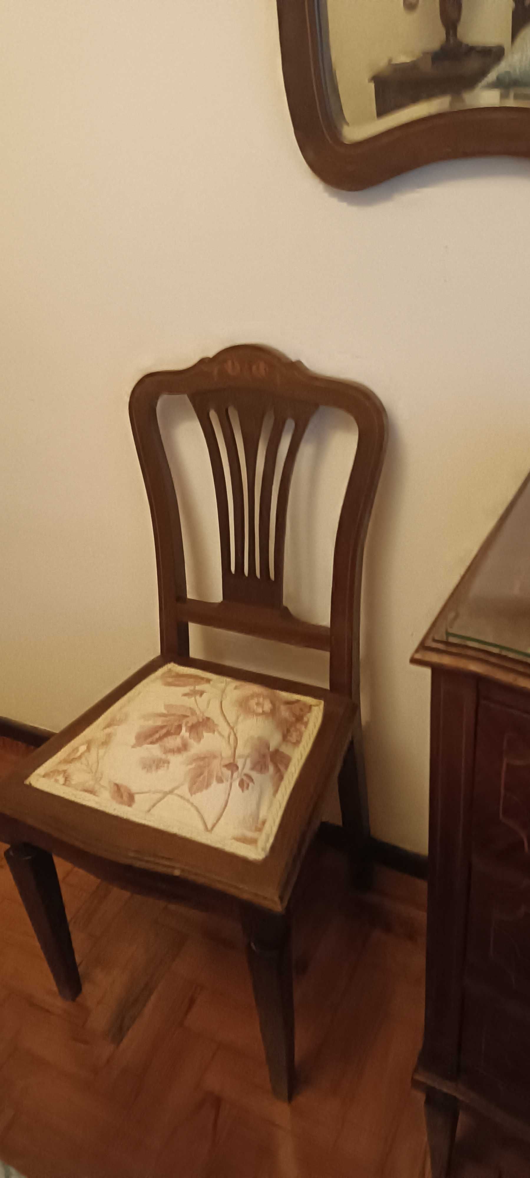Conjunto de quarto, estilo D. Maria,