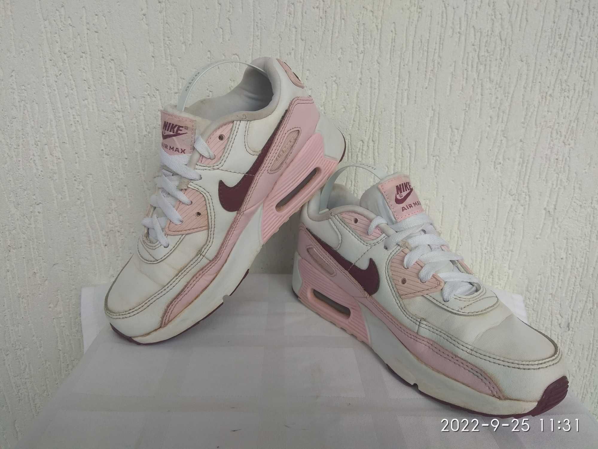 Кроссовки кожанние Nike Air р.33