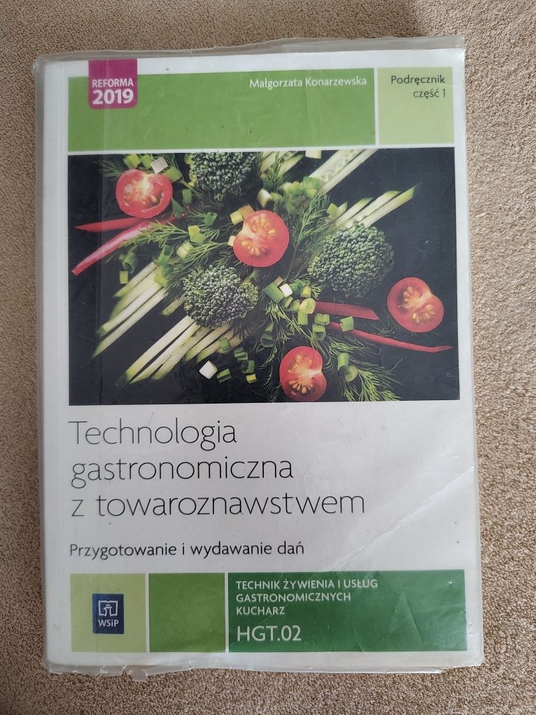 Technologia gastronomiczna z towaroznawstwem HGT.02