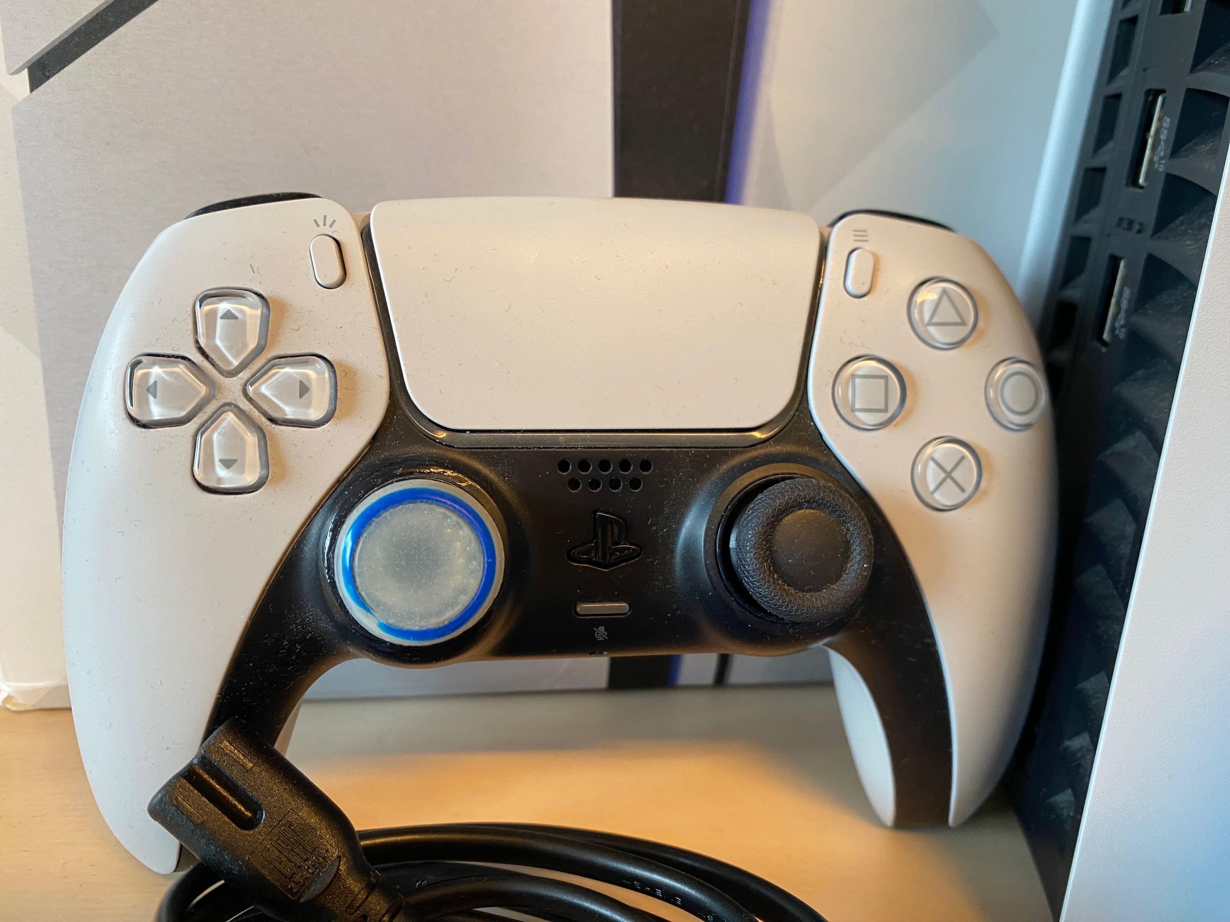 PS5 Slim with Disc Drive / Like New / 600 PLN Below Market Price!
