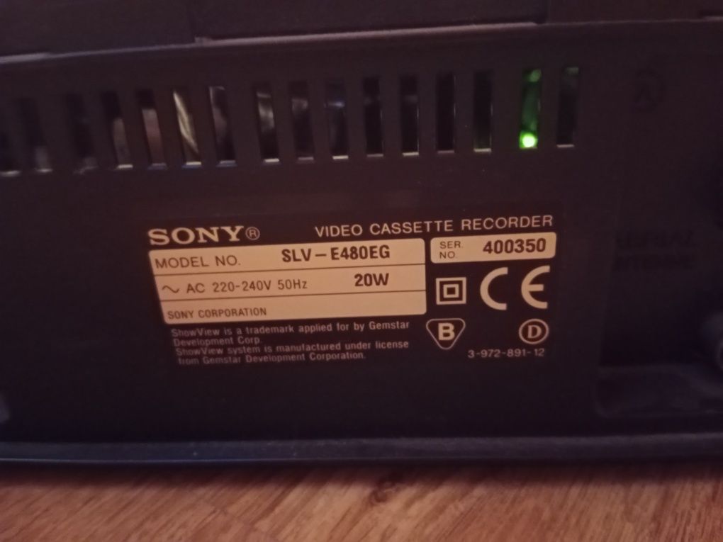 Sony SLV-E480 video