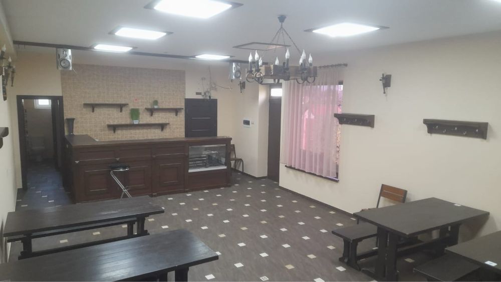 Продаж магазину-кафе в селі Руська Поляна.