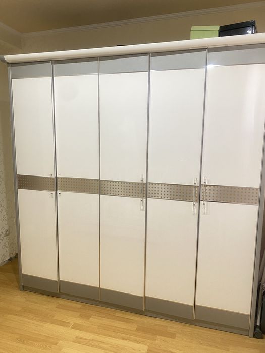 Продам Шкаф купе