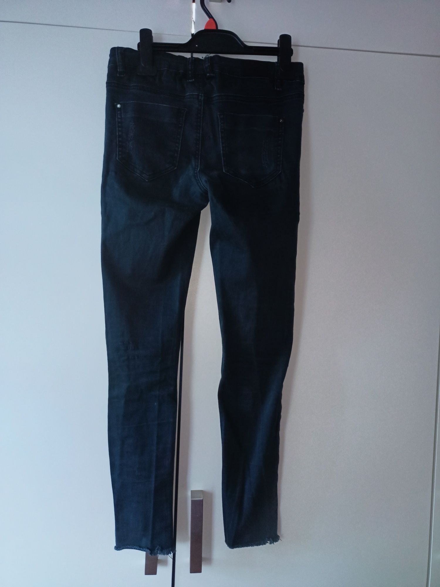 Jeansy 36/38 Cropp