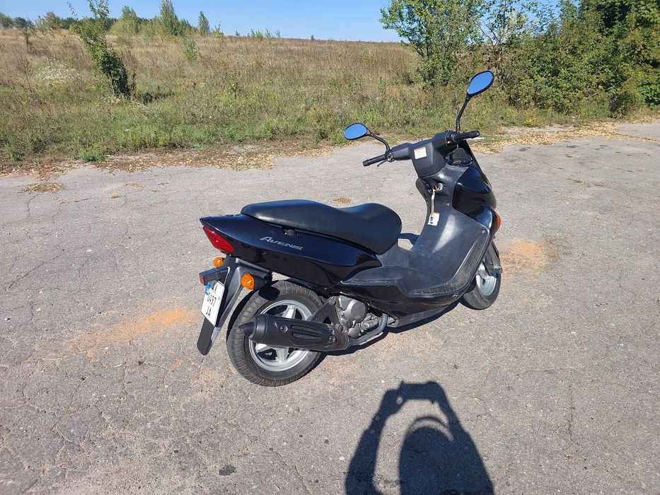 Продам мото suzuki Avenis