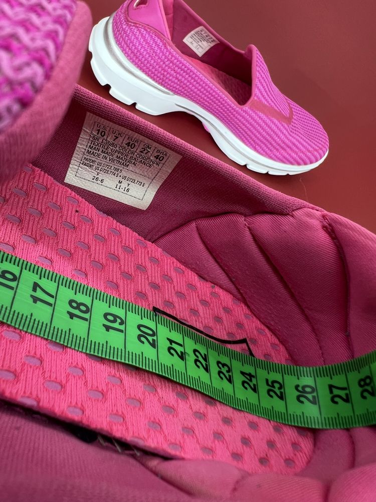 Skechers Go Walk 3