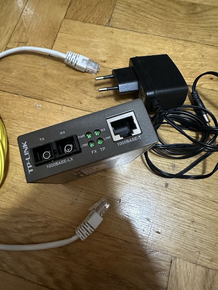TP-LINK MC210CS Media konwenter
