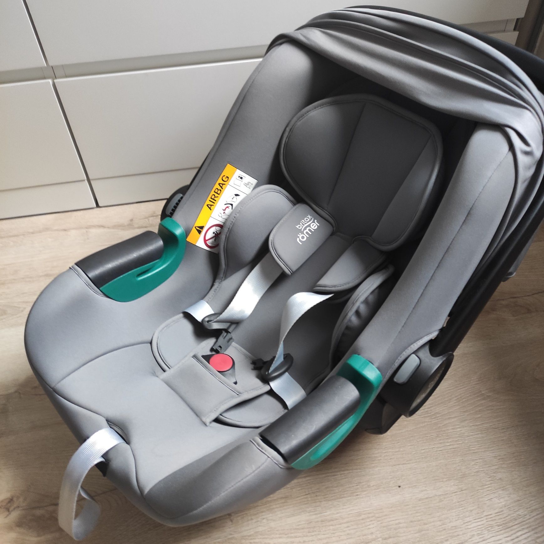 Fotelik samochodowy britax romer baby safe 3 i-size