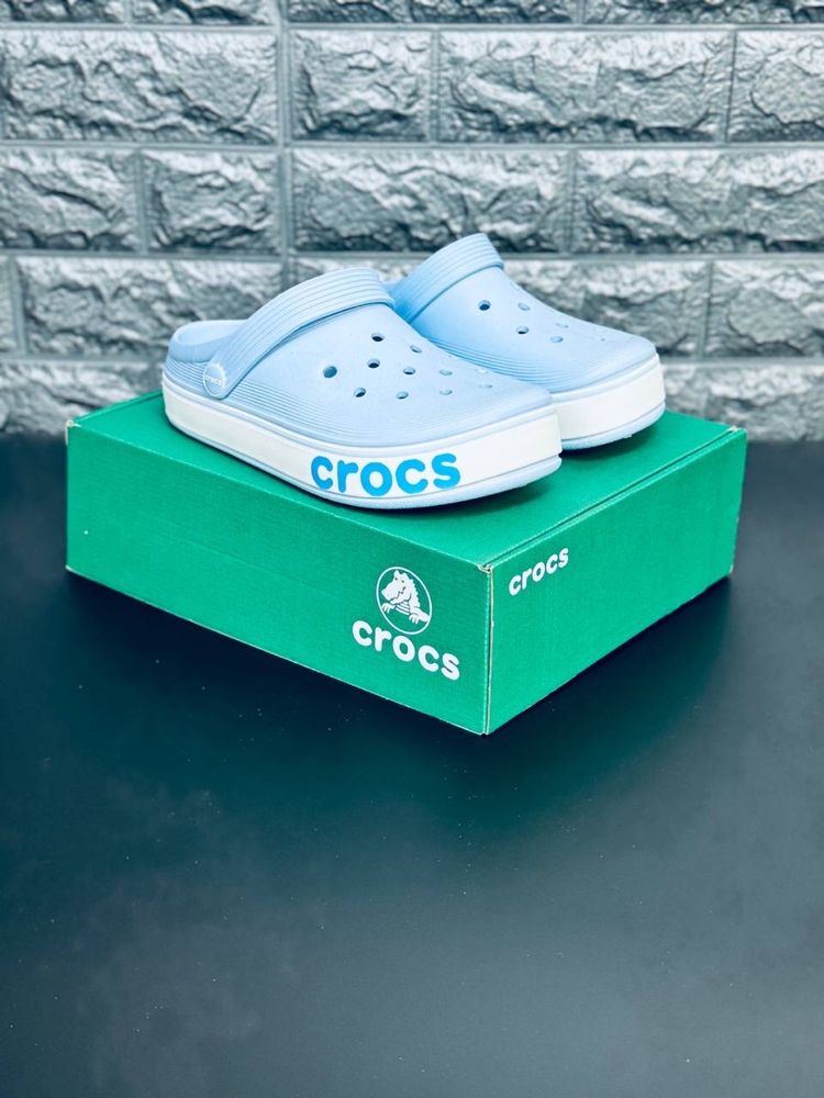 Шлепанцы Crocs женские Пляжные шлепки тапочки кроксы сабо Новинка 2024