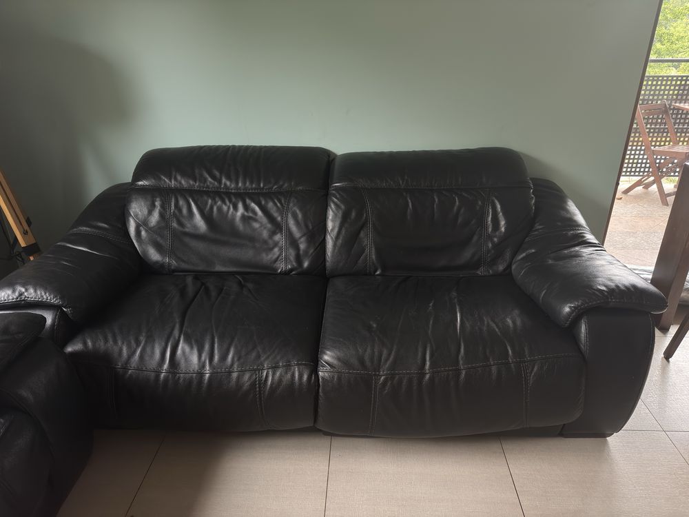 Sofa z funkcja elektrycznego rozkladania