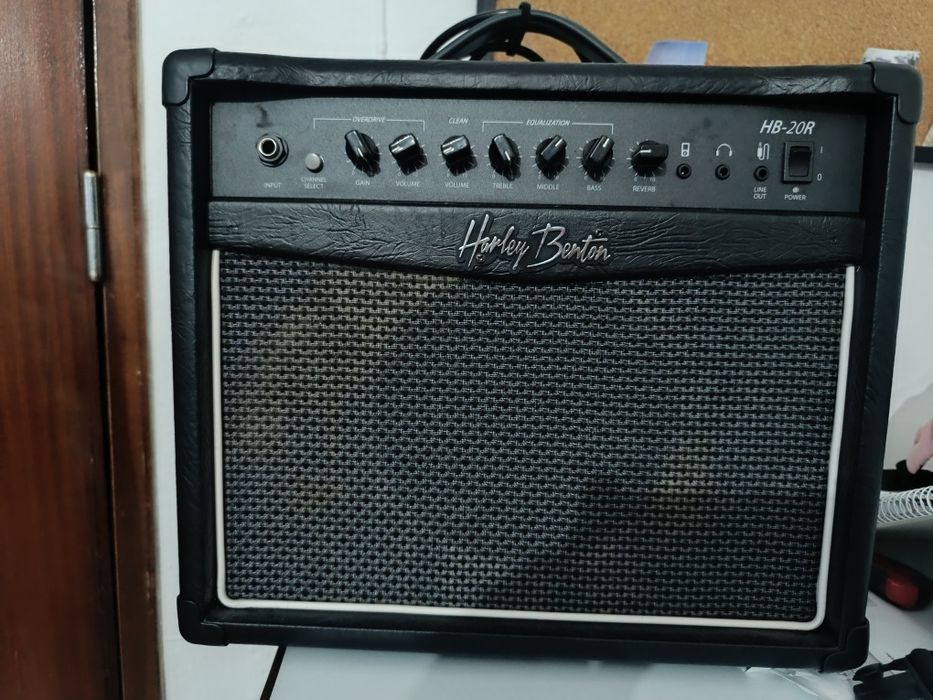 Amplificador Harley Benton HB-20R