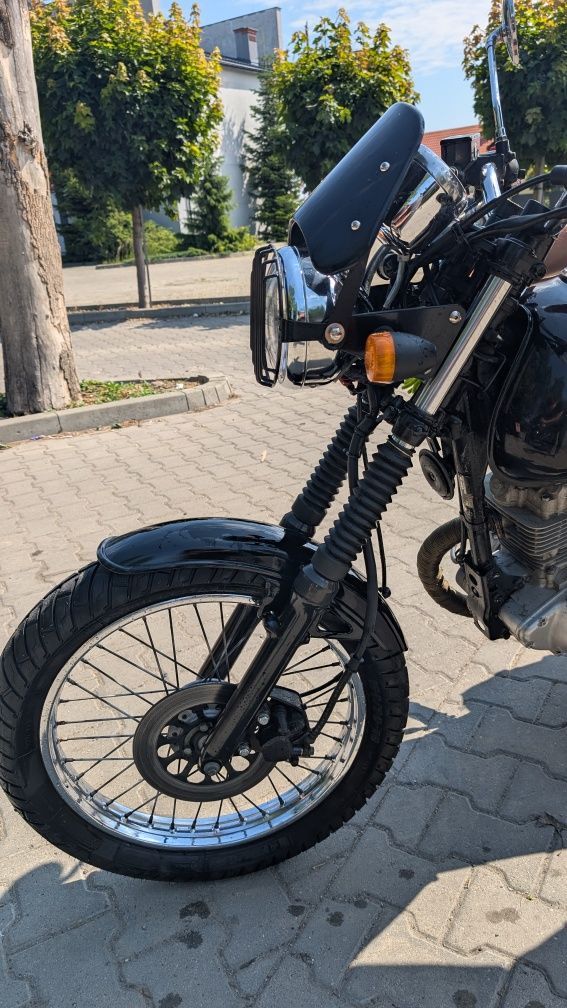Motocykl suzuki tux 125 (gn 125)