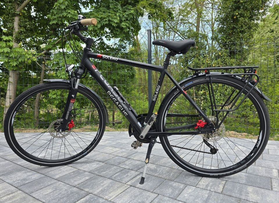 Rower turystyczny trekkingowy PEGASUS SOLERO SL DISC 28 cali męski
