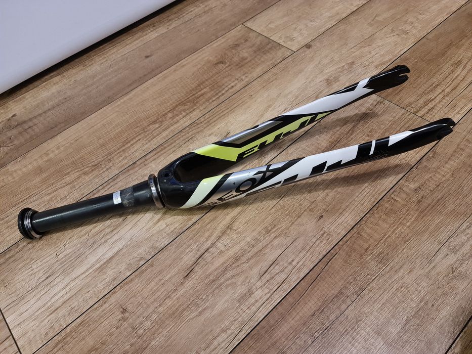 Widelec szosowy Fuji Altamira Geox TMC Team