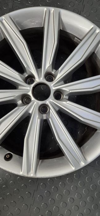 Felga Audi 19” 8,5J ET39 5x112