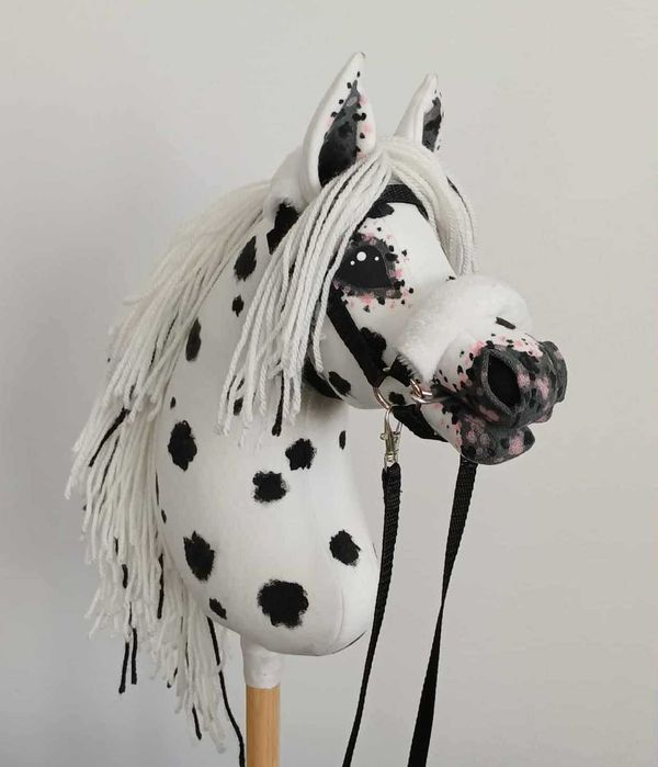 Tarantowaty konik Hobby Horse + akcesoria