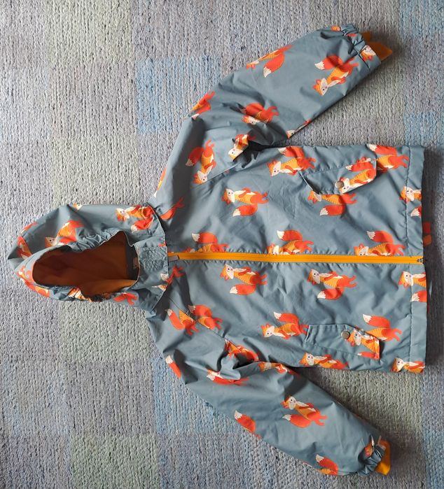 Tchibo Dziecięca termoaktywna kurtka przeciwdeszczowa rozm. 122/128