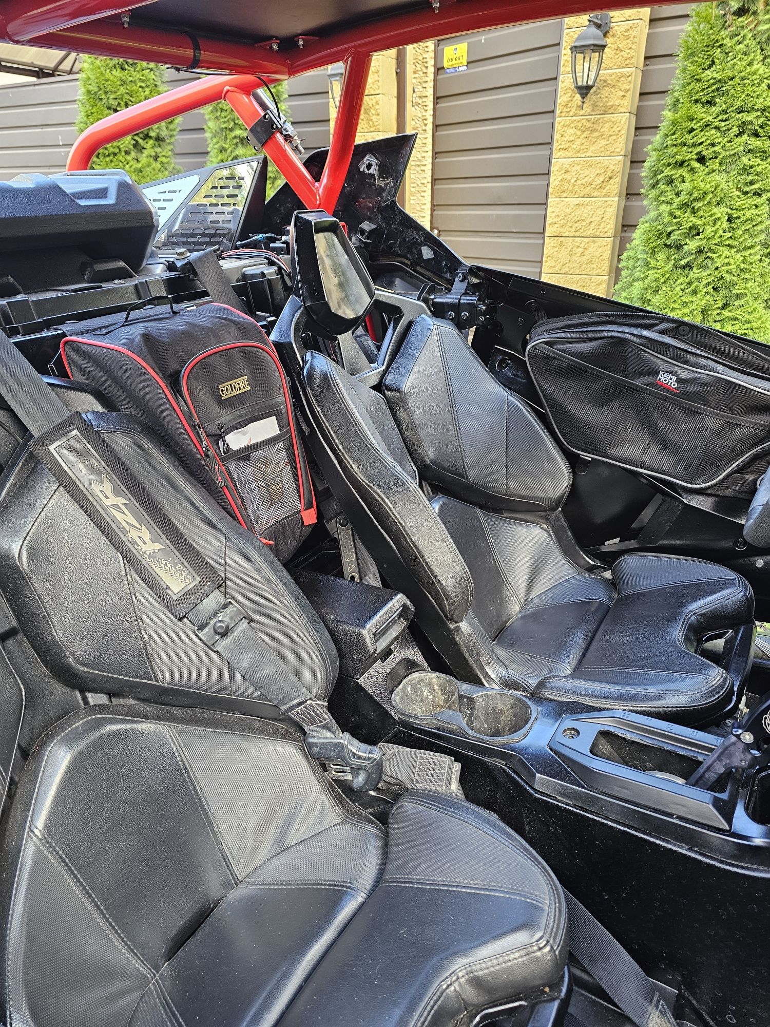 Багі Polaris Rzr Pro Xp
