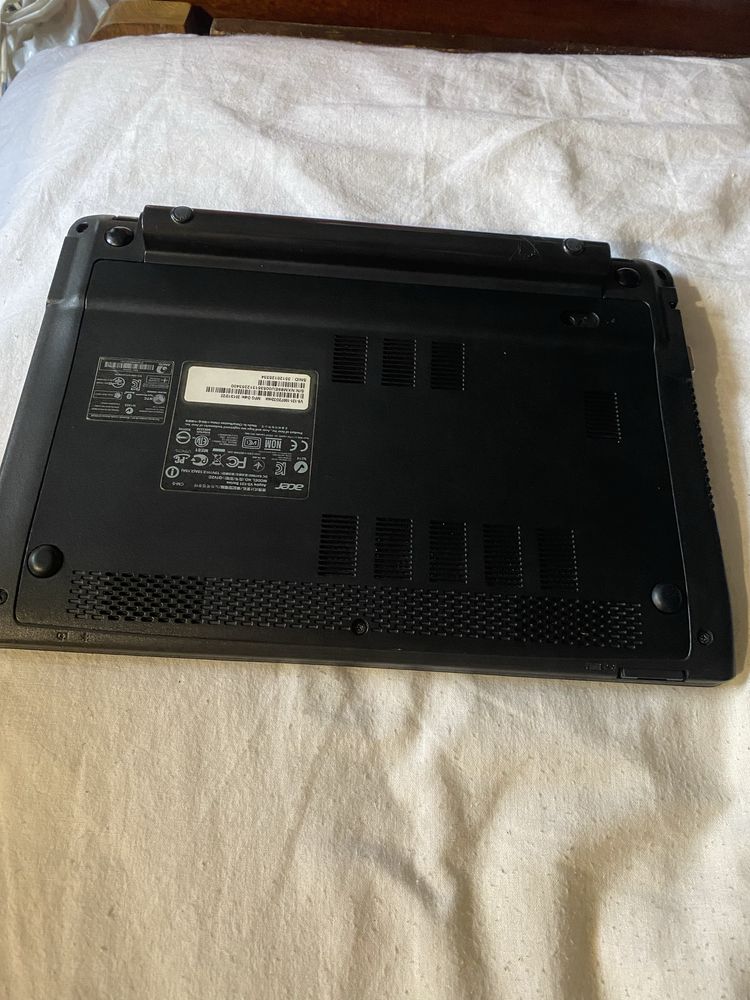 Нетбук Acer Aspire V5-131