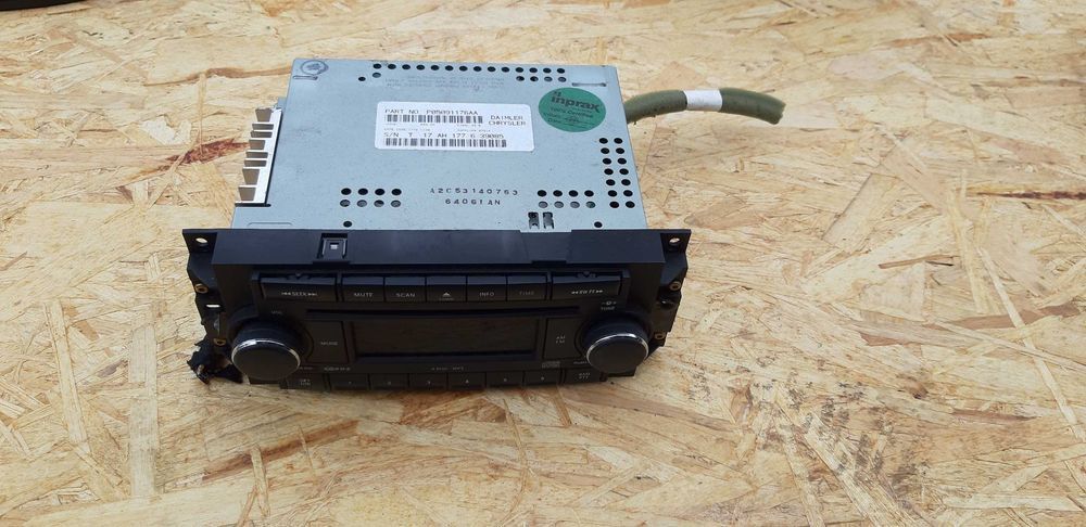 Radio Jeep Grand Cherokee 05-07r Dodge Ram