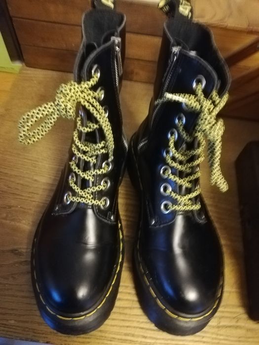 Glany Martensy roz40