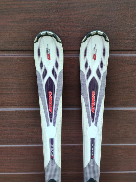 Narty Atomic drive 6 153 cm