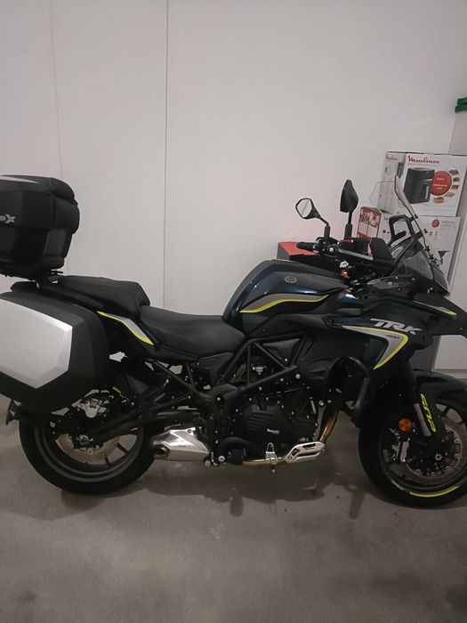 benelli trk 502 seminova