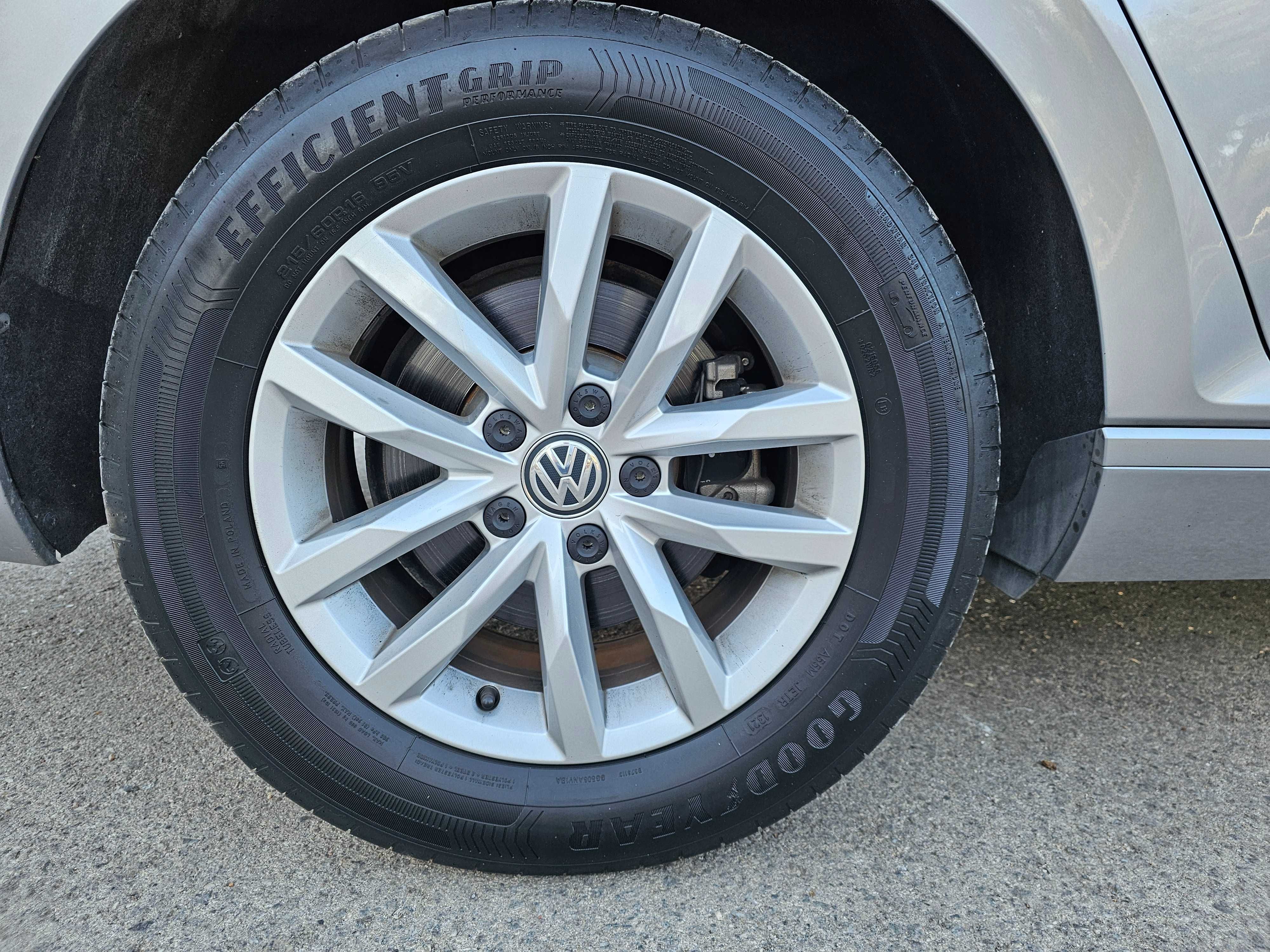 VW Passat Variant 2.0 TDi 150cv.Confortline 2019